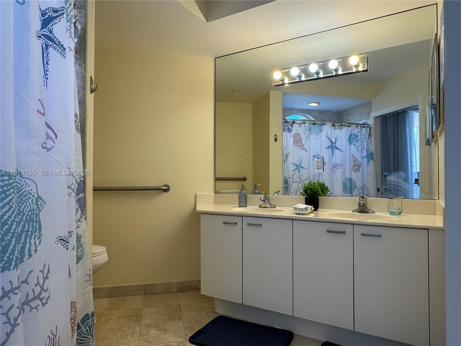ST TROPEZ OCEAN CONDO · #8-D in Miami Beach - Photo 19