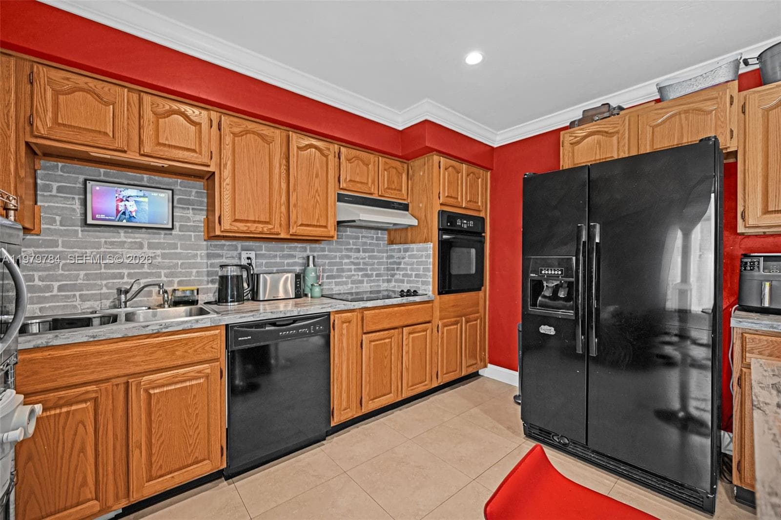 8935 SW 186th Ter photo 14