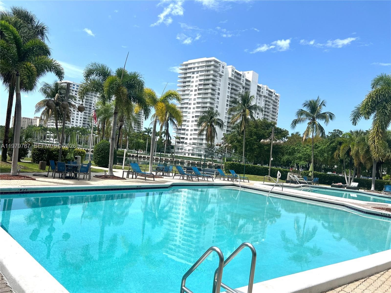 Biscayne Cove · #103 in Aventura - Photo 37