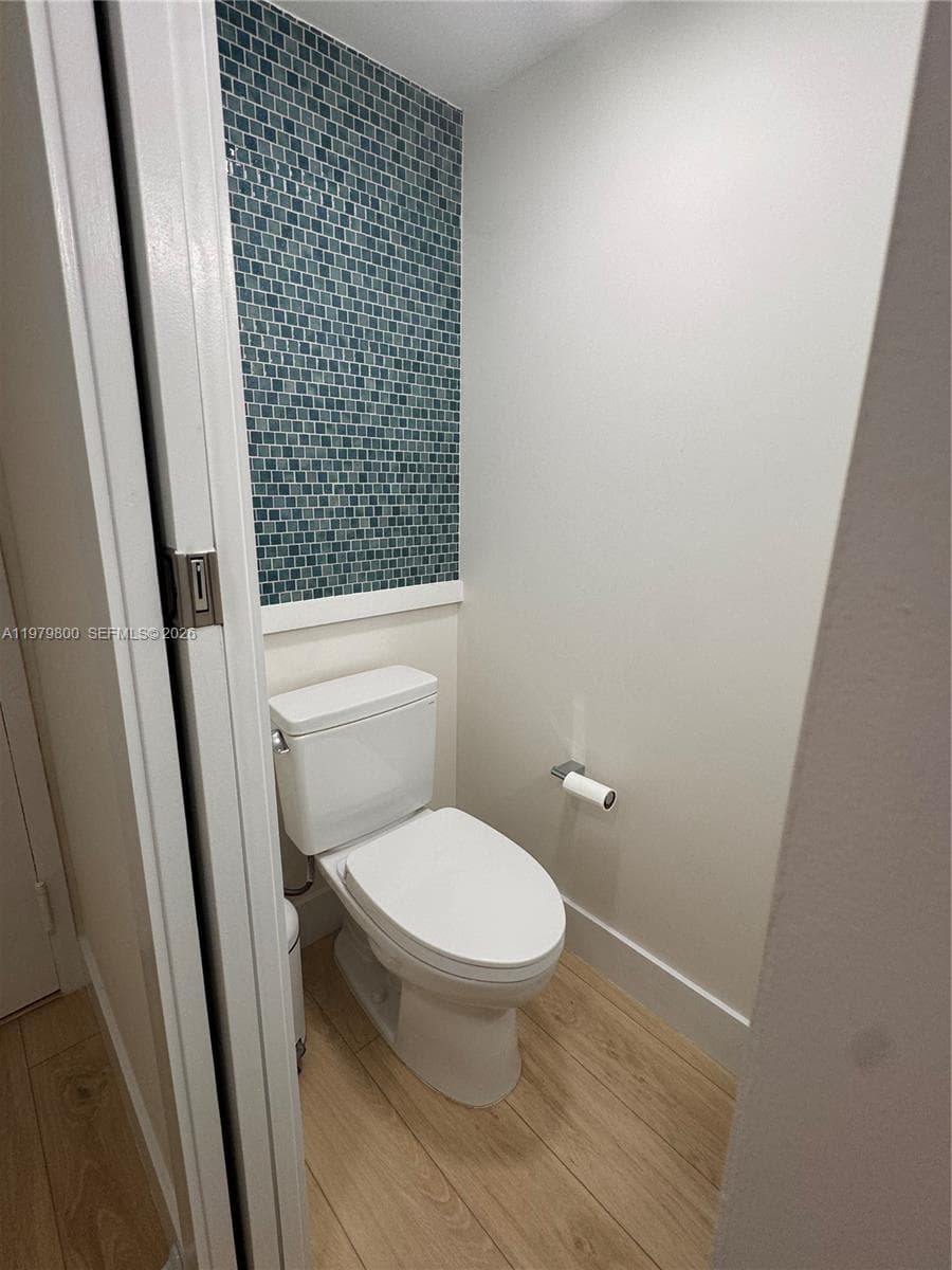 THE ROYAL CLUB CONDO · #1105 in Miami Beach - Photo 2