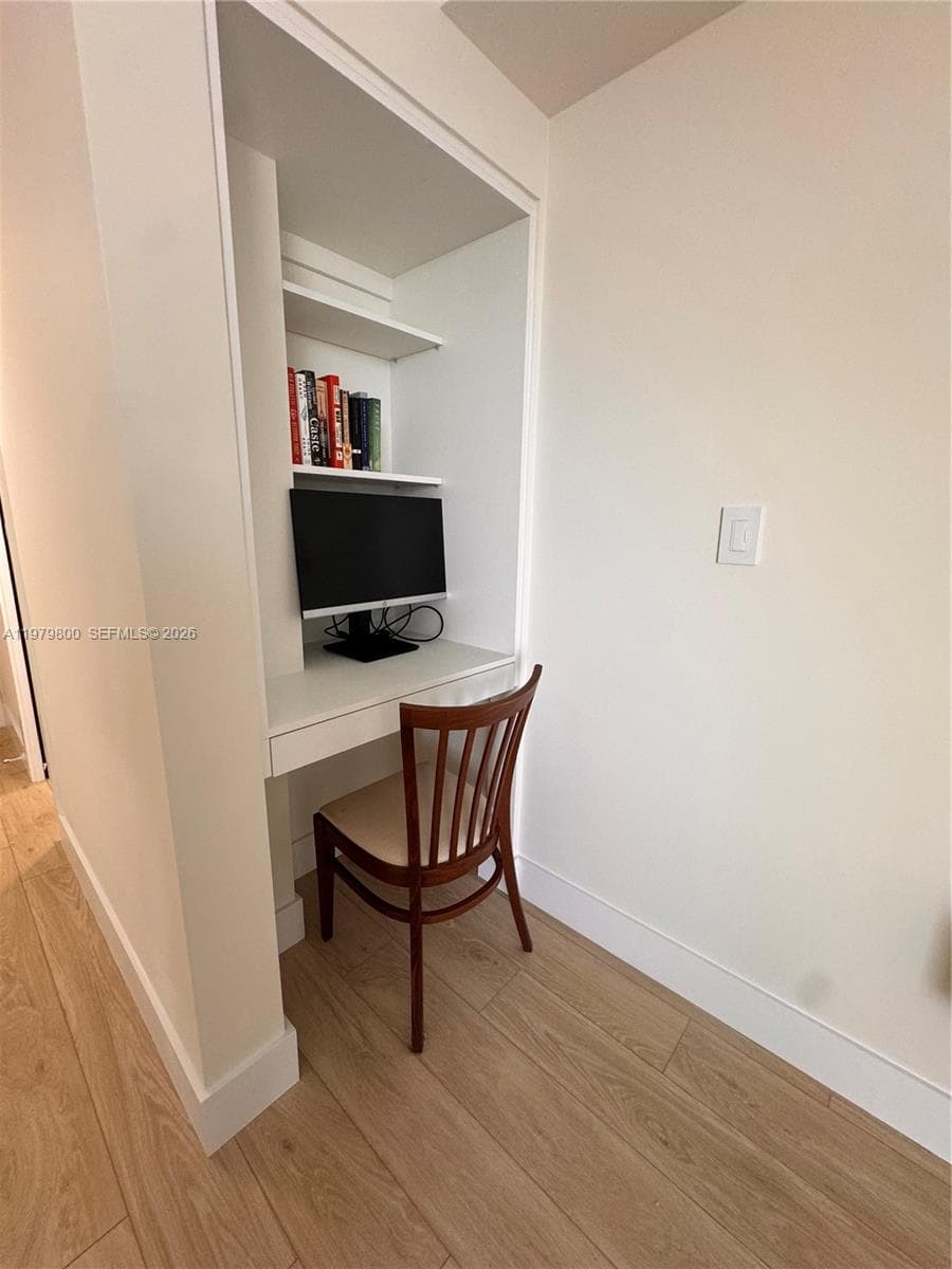 THE ROYAL CLUB CONDO · #1105 in Miami Beach - Photo 7