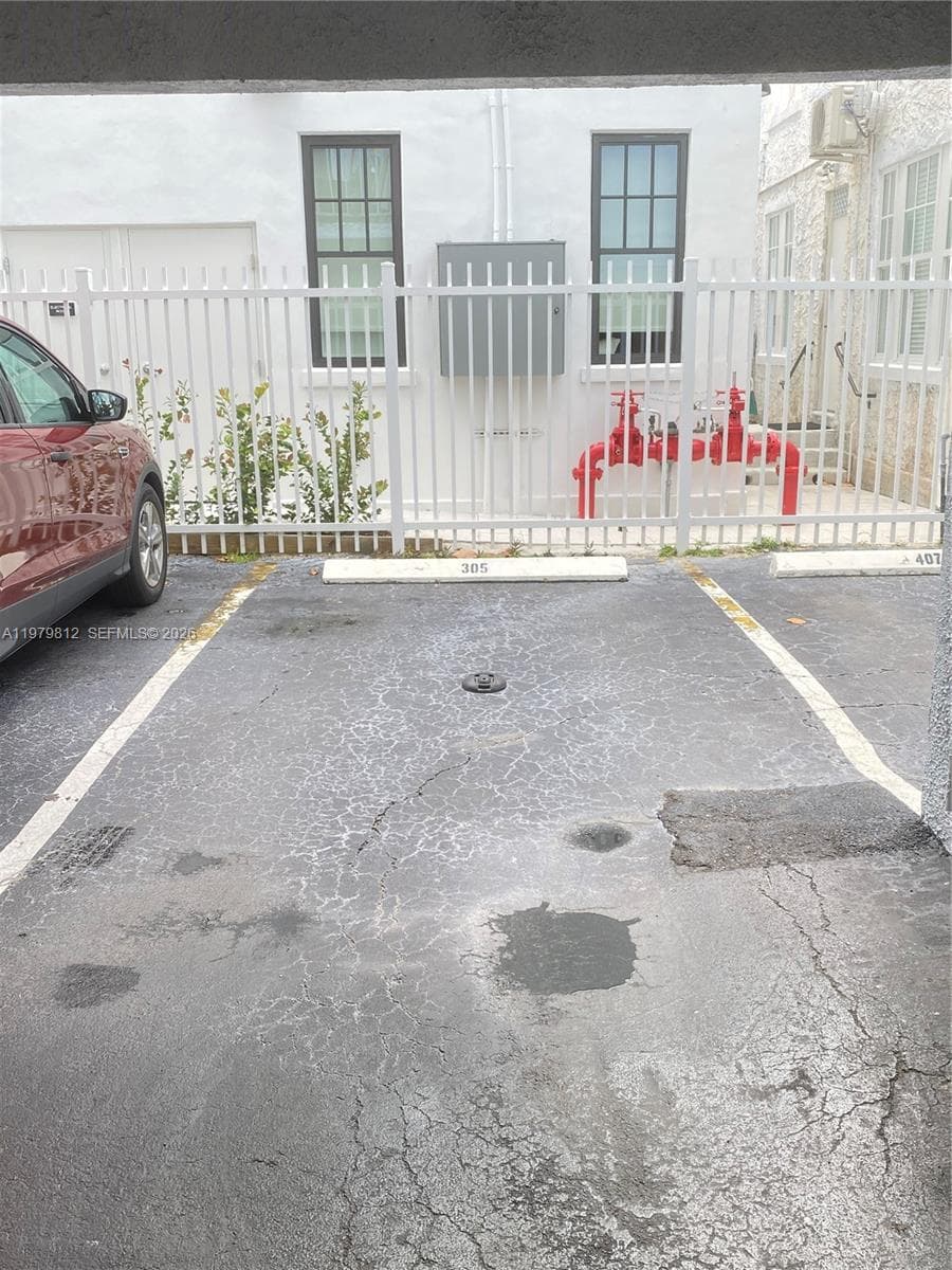 Meridian Plaza · #305 in Miami Beach - Photo 15