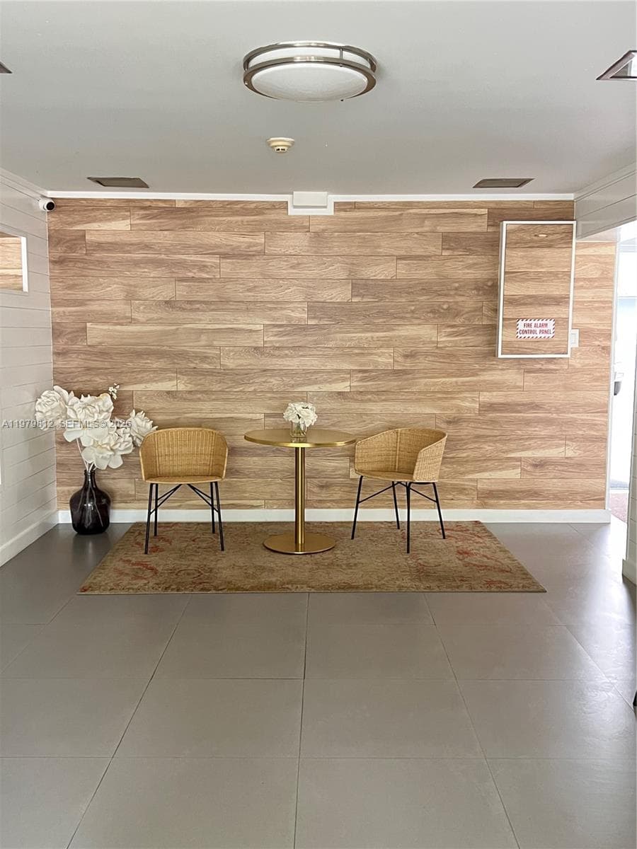 Meridian Plaza · #305 in Miami Beach - Photo 4