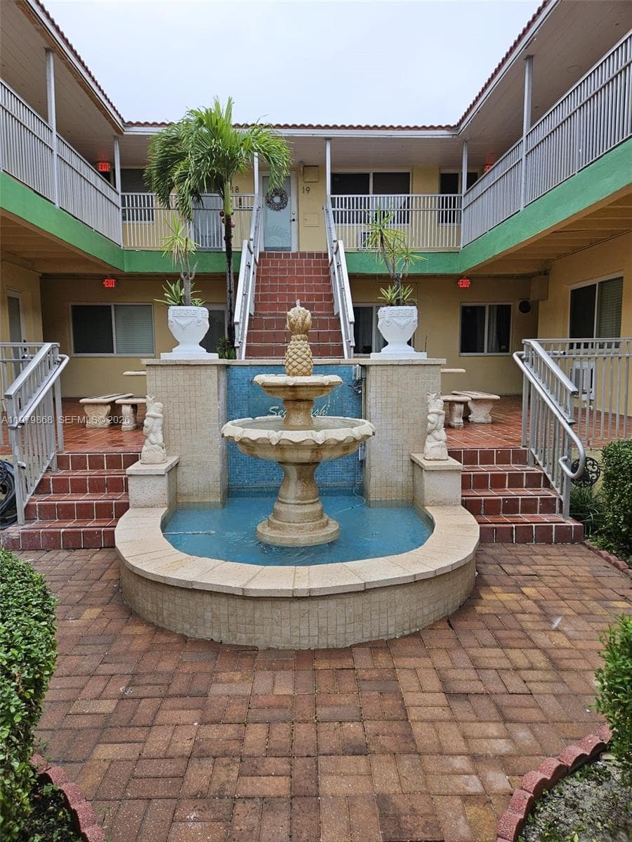 SEA WASH CONDO · #22 in Miami Beach - Photo 23