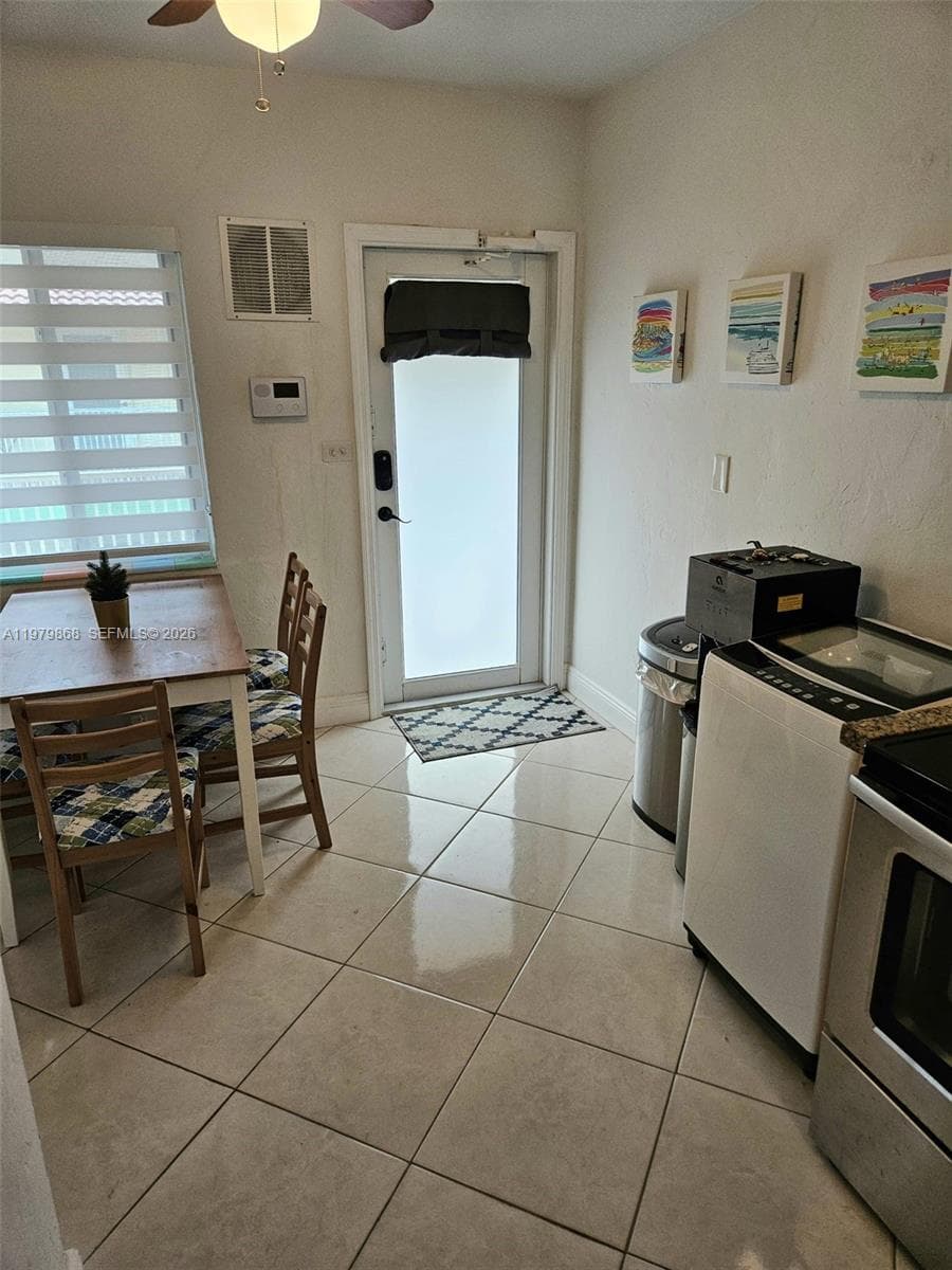 SEA WASH CONDO · #22 in Miami Beach - Photo 7