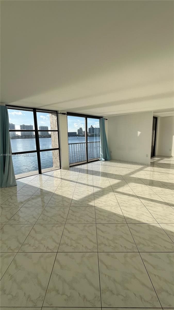 Fairview House · #S403 in Sunny Isles Beach - Photo 4
