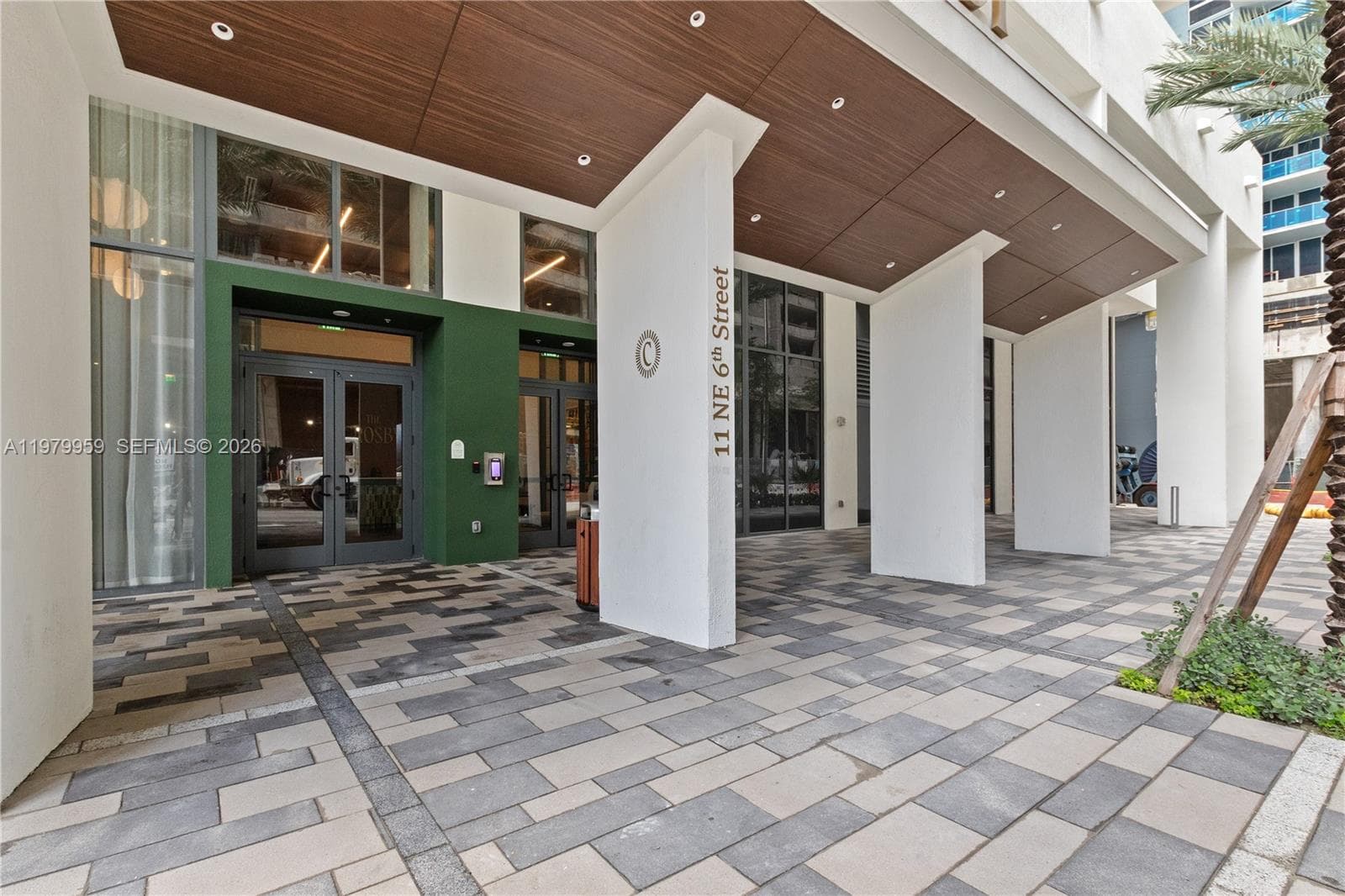 The Crosby Miami Worldcenter · #910 in Miami - Photo 2