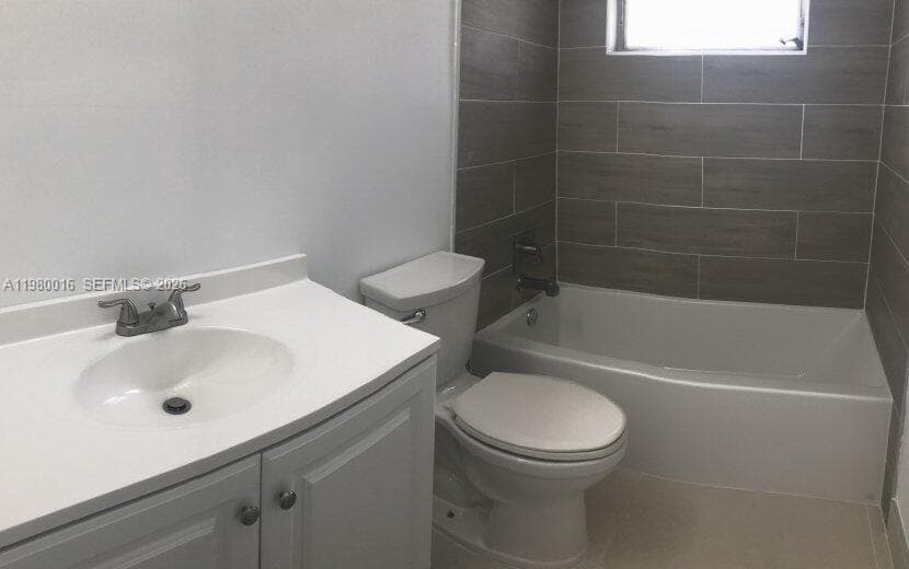 CORAL GABLES RIVIERA SEC · #930 in Coral Gables - Photo 13