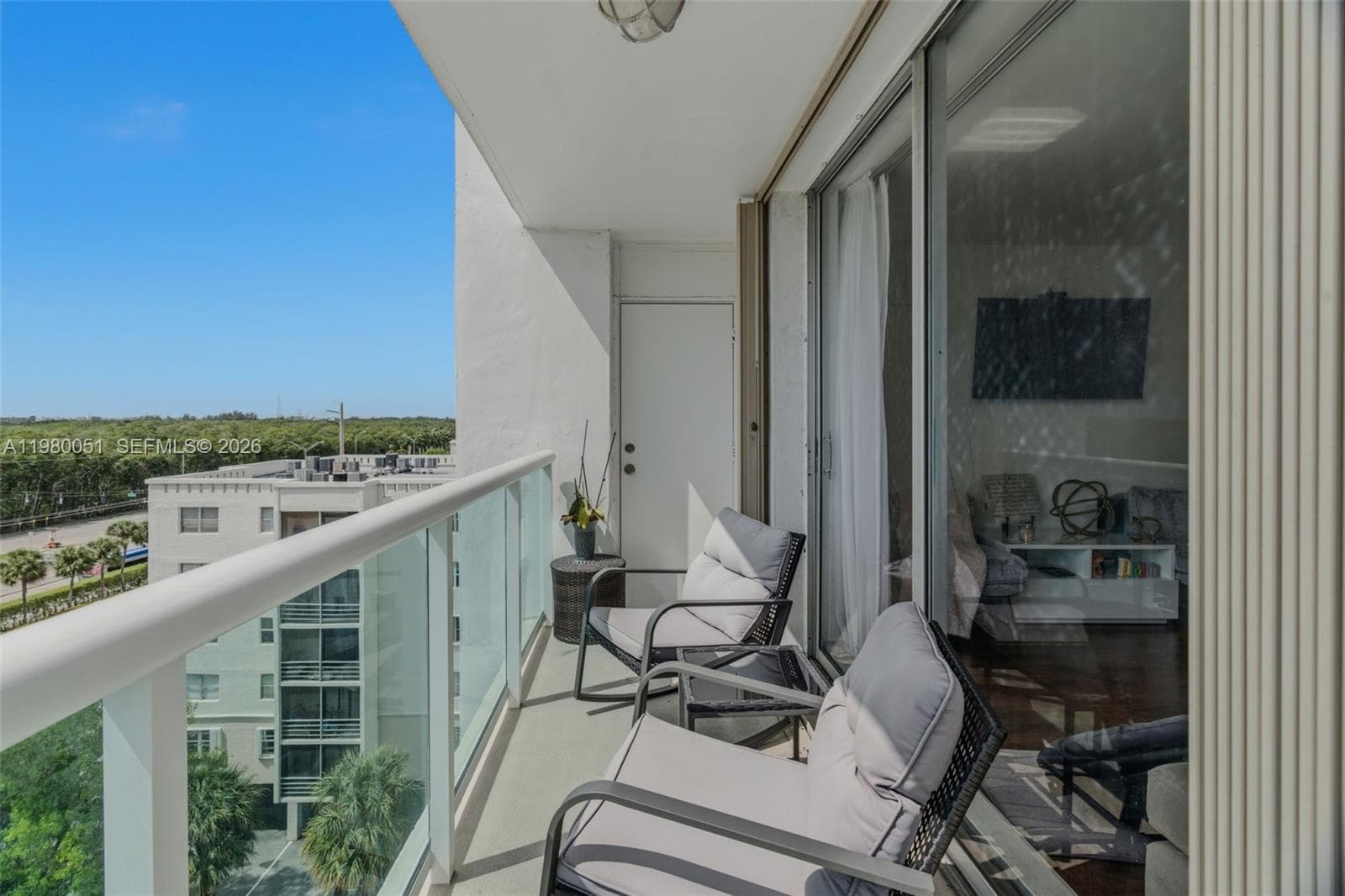 STRATFORD HOUSE CONDO · #802 in North Miami Beach - Photo 2