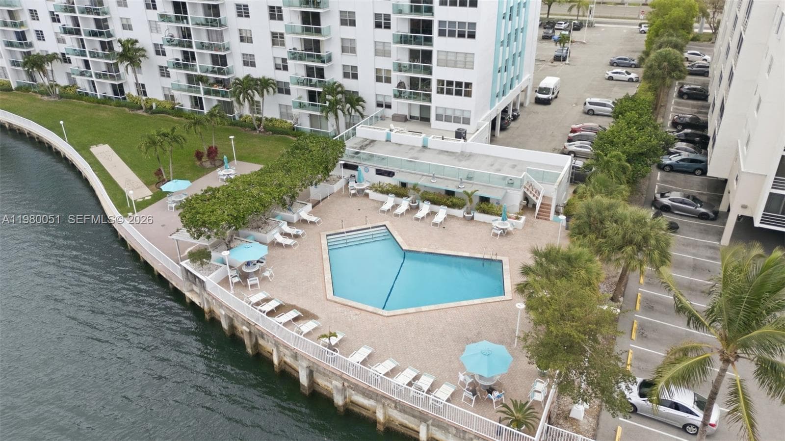 STRATFORD HOUSE CONDO · #802 in North Miami Beach - Photo 3