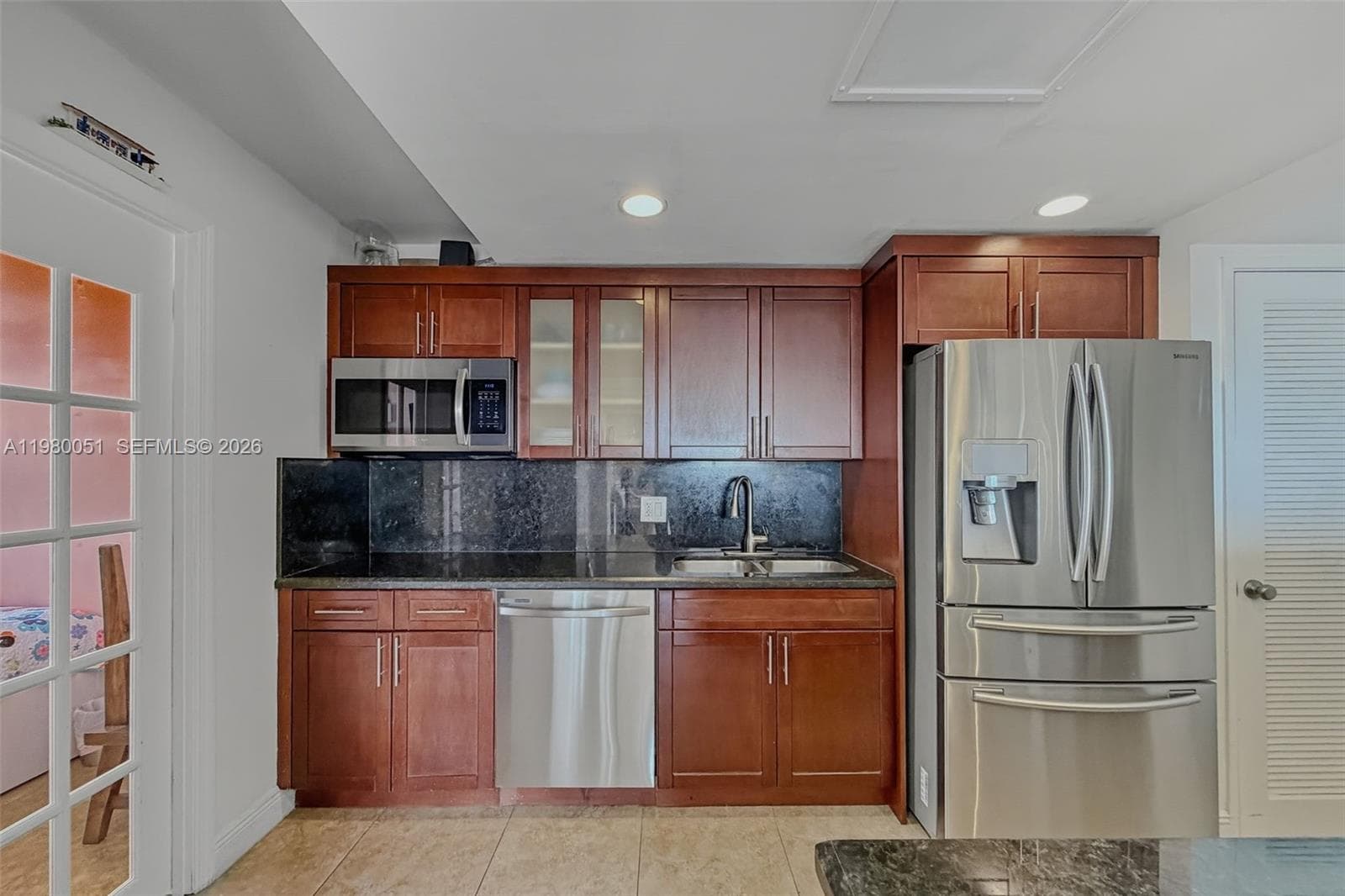 STRATFORD HOUSE CONDO · #802 in North Miami Beach - Photo 9