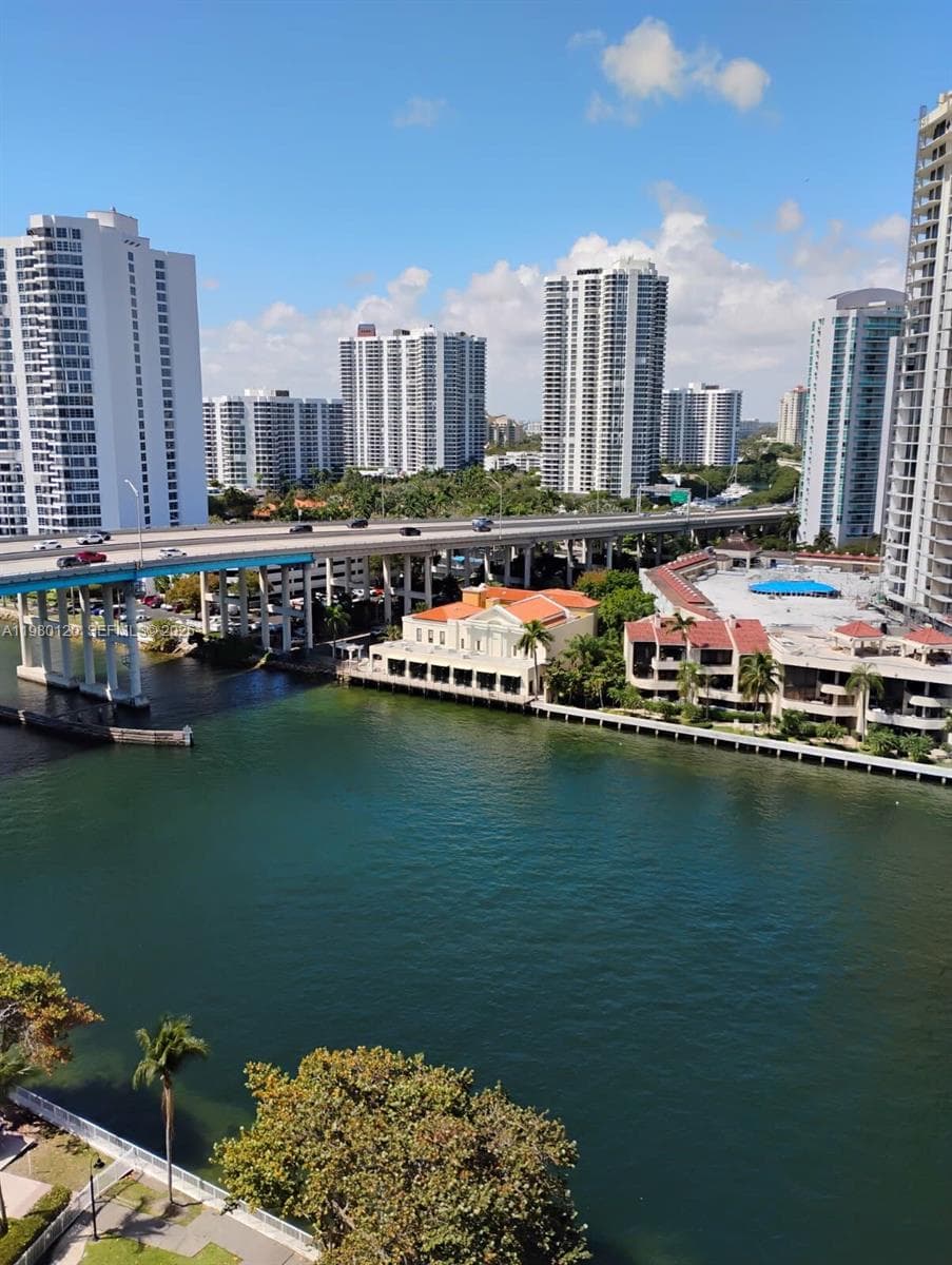 oceanview · #1619 in Sunny Isles Beach - Photo 2
