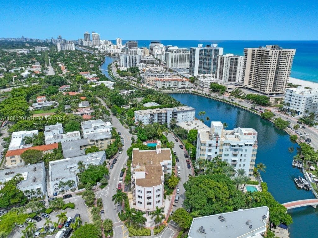 THE MANTELL CONDO · #107 in Miami Beach - Photo 16