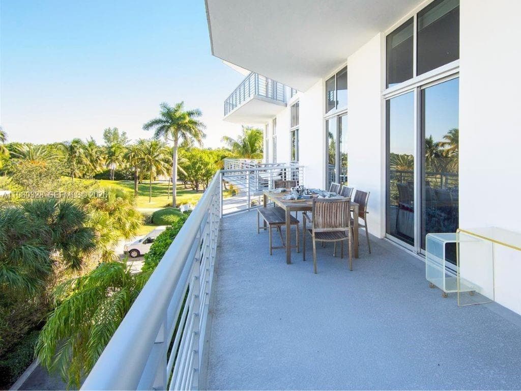 THE MERIDIAN CONDO · #414 in Miami Beach - Photo 3