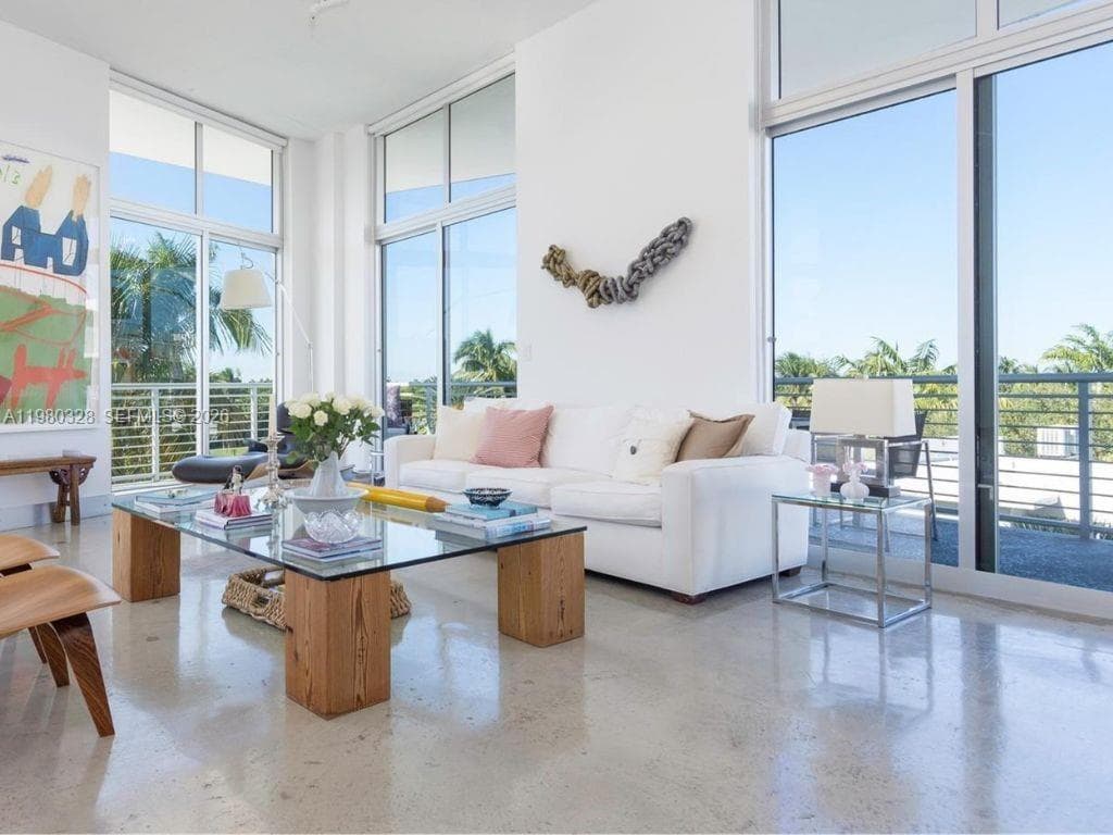 THE MERIDIAN CONDO · #414 in Miami Beach - Photo 4