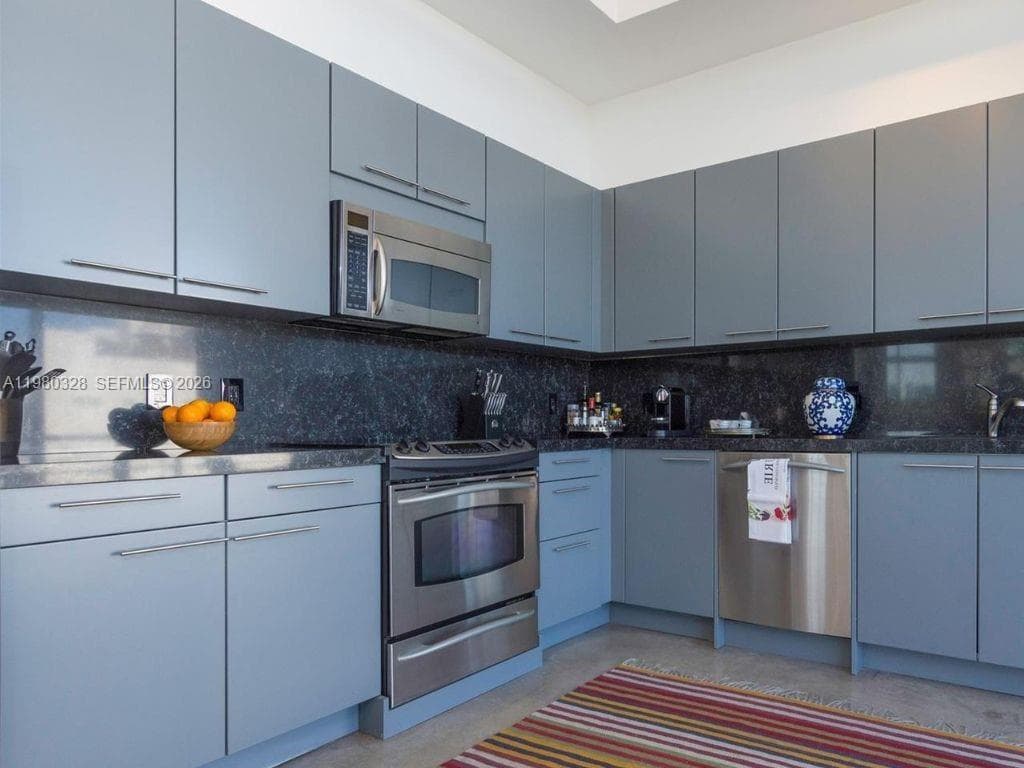 THE MERIDIAN CONDO · #414 in Miami Beach - Photo 8