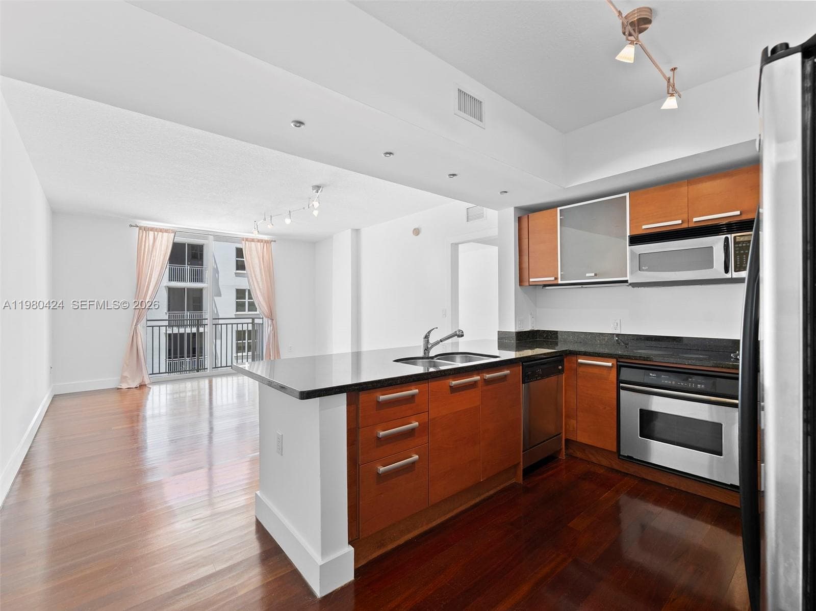 THE MINORCA CONDO · #610 in Coral Gables - Photo 2
