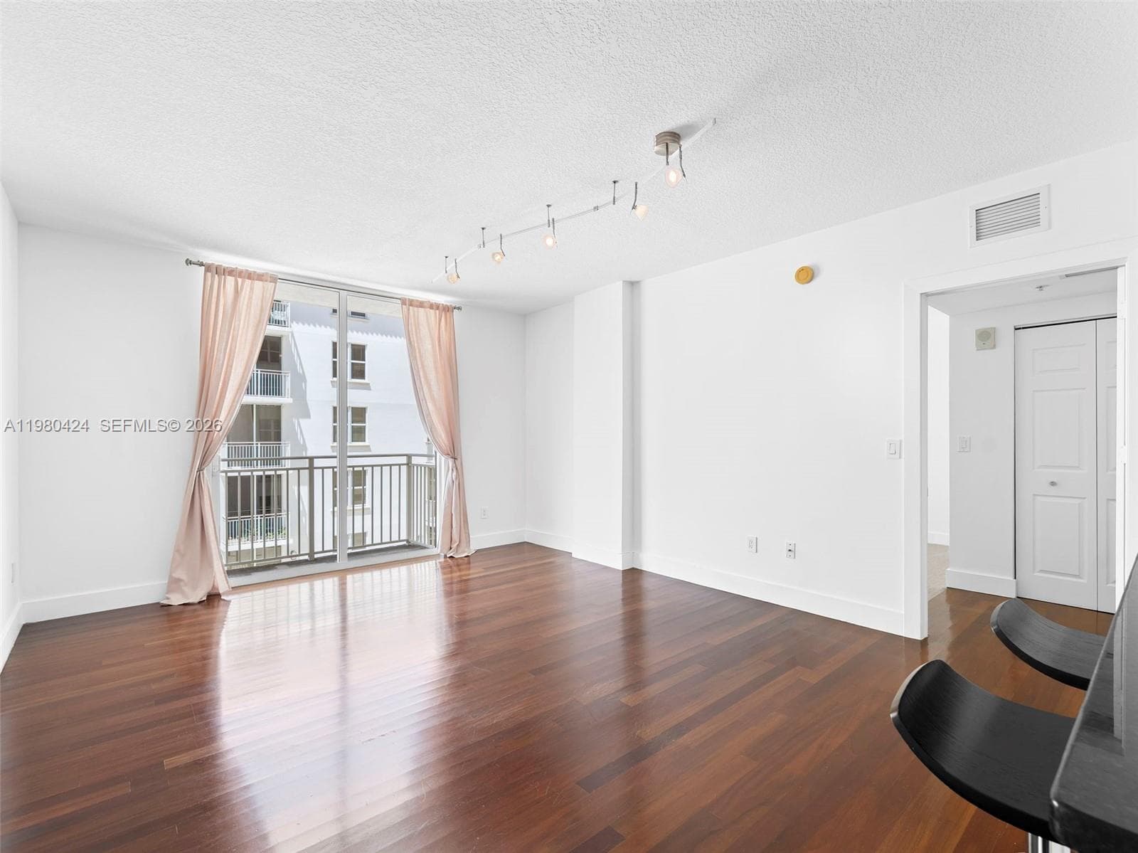 THE MINORCA CONDO · #610 in Coral Gables - Photo 3