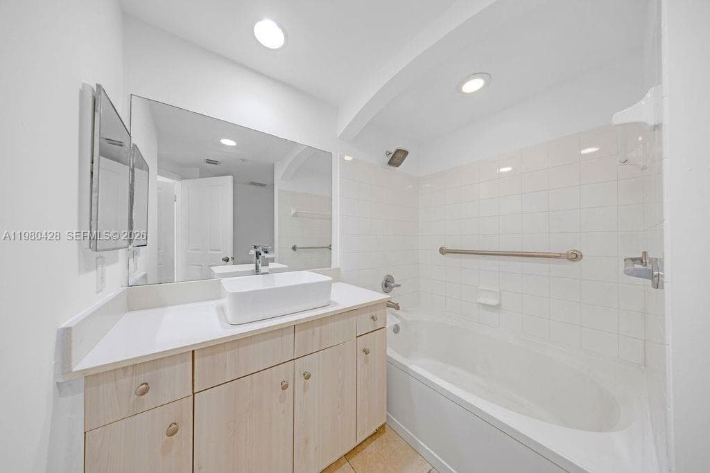 THE WAVERLY AT SURFSIDE B · #212 in Surfside - Photo 4
