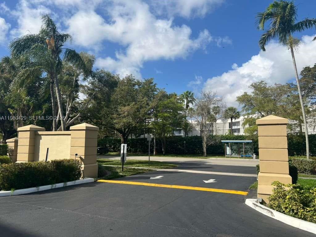 CANONGATE · #501 in Miami - Photo 4