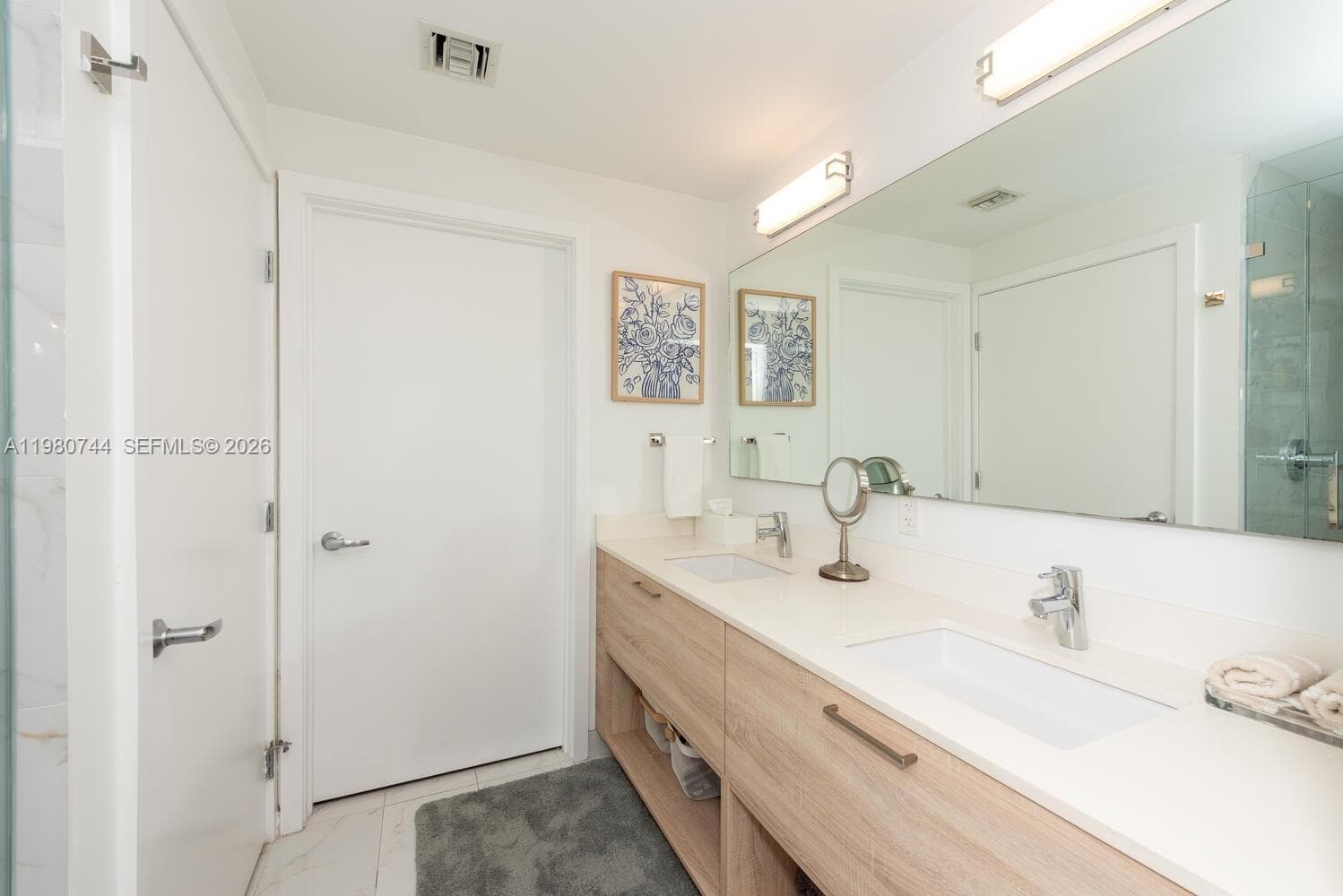THE HARBOUR NORTH CONDO · #2304 in North Miami Beach - Photo 17