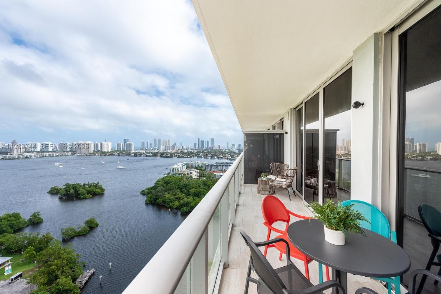 THE HARBOUR NORTH CONDO · #2304 in North Miami Beach - Photo 24
