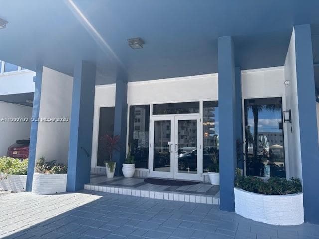 TRAFALGAR TOWERS · #304 in Hollywood - Photo 17