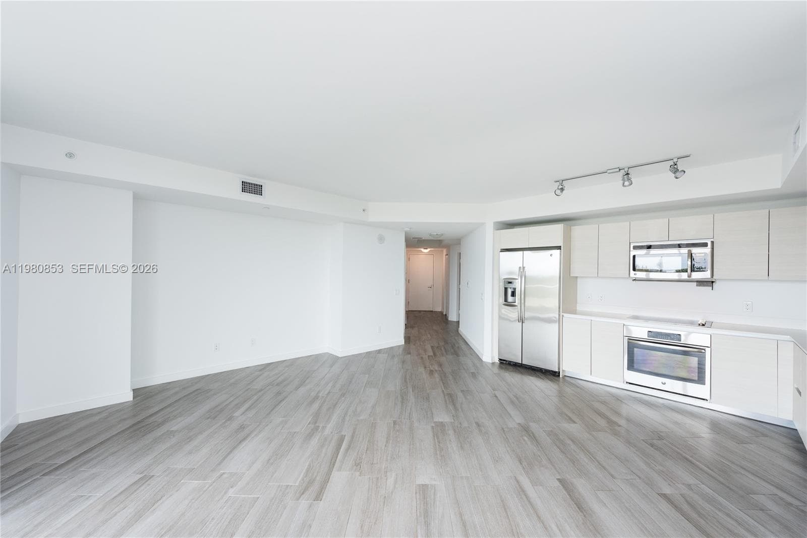 BALTUS HOUSE · #502 in Miami - Photo 6
