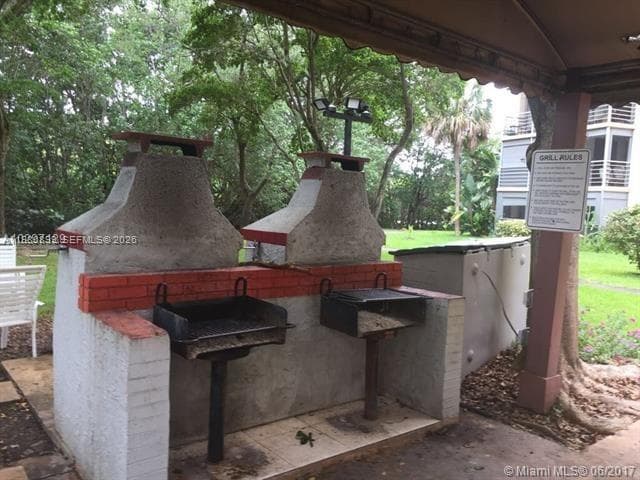 Greynold Park Club Condo · #106 in North Miami Beach - Photo 24