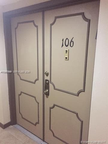 Greynold Park Club Condo · #106 in North Miami Beach - Photo 4
