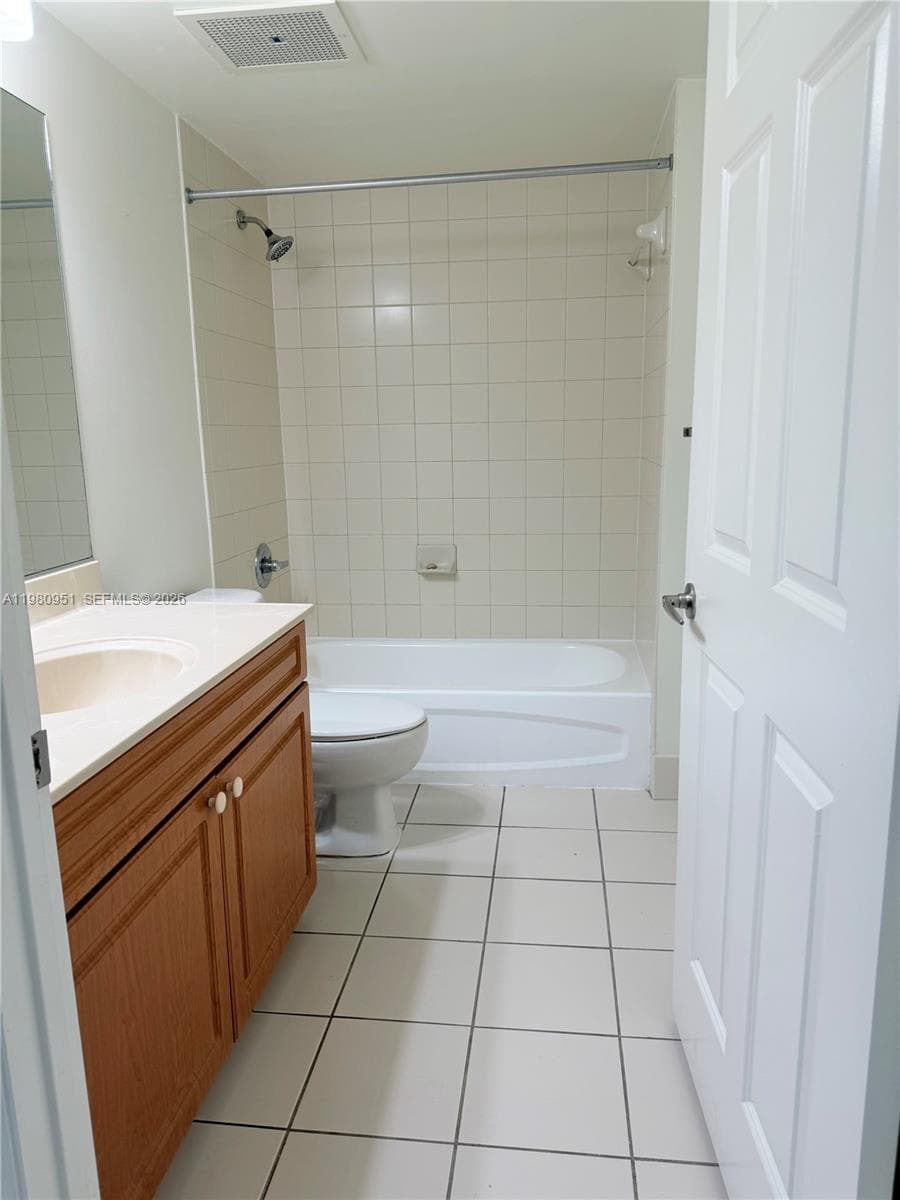 BRICKELL VISTA CONDO · #604 in Miami - Photo 28