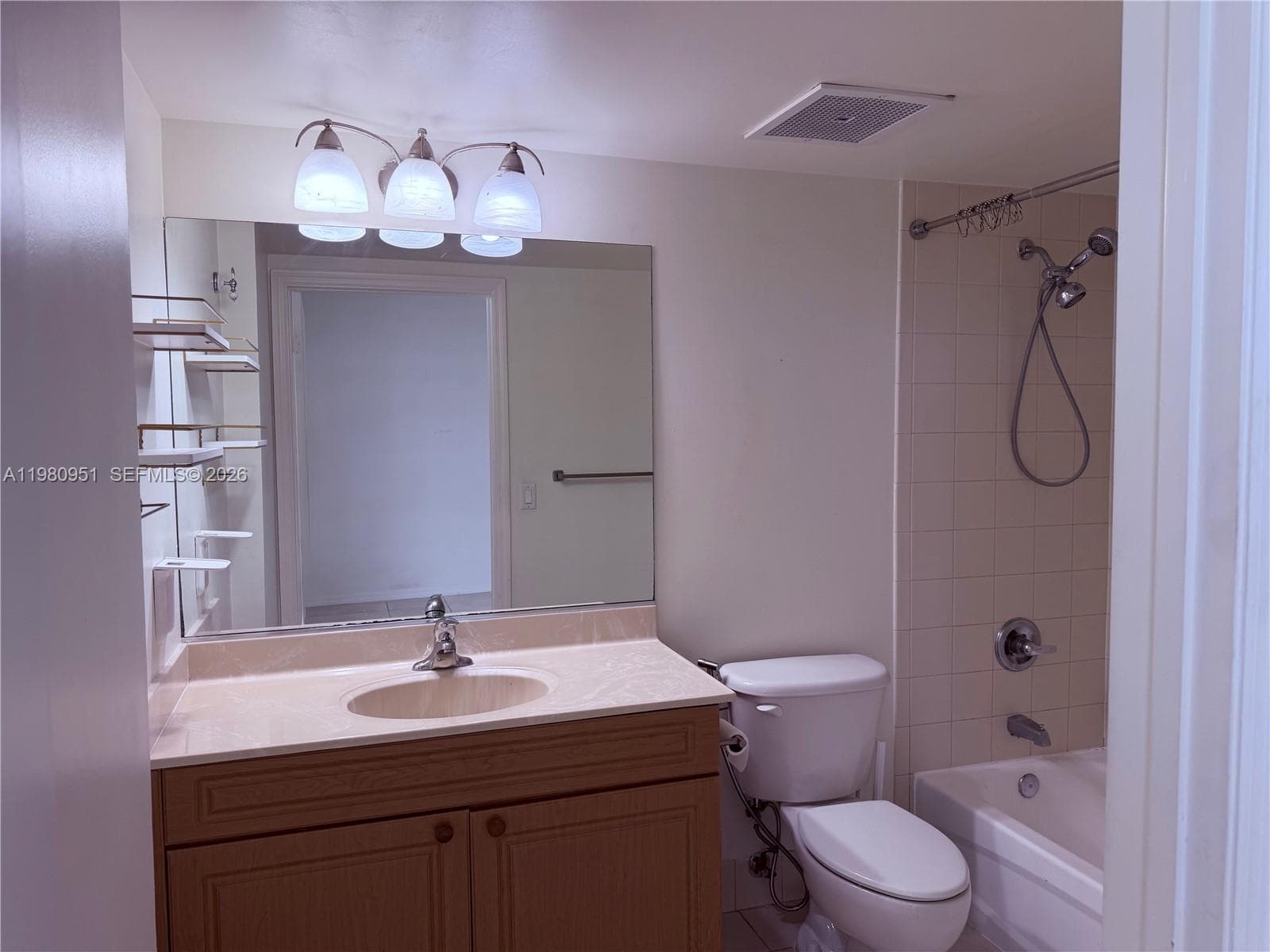 BRICKELL VISTA CONDO · #604 in Miami - Photo 30