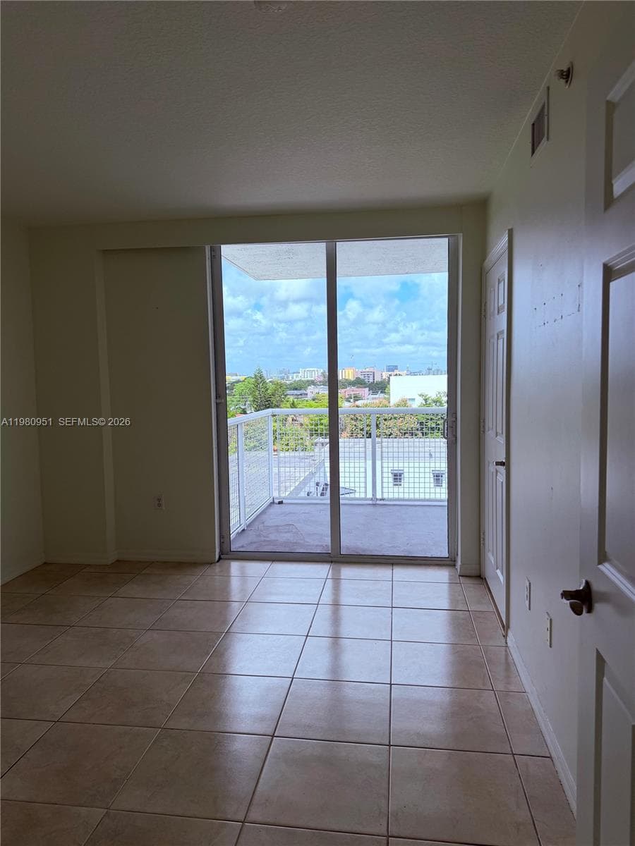 BRICKELL VISTA CONDO · #604 in Miami - Photo 33