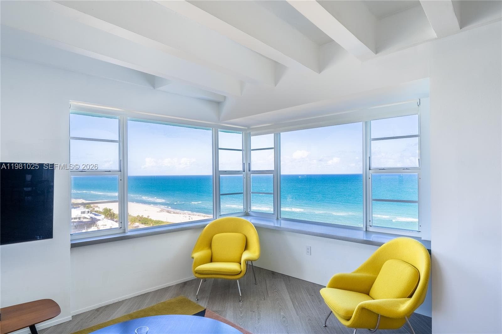 Unobstructed panoramic views of the beach.