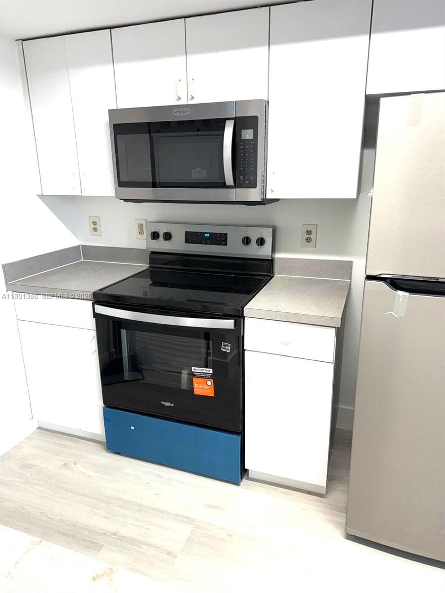 KENDALL LAKE TOWERS CONDO · #615 in Miami - Photo 4