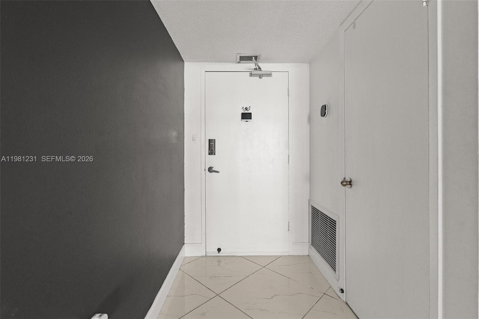 PLAZA DEL PRADO CONDO · #402 in Aventura - Photo 6