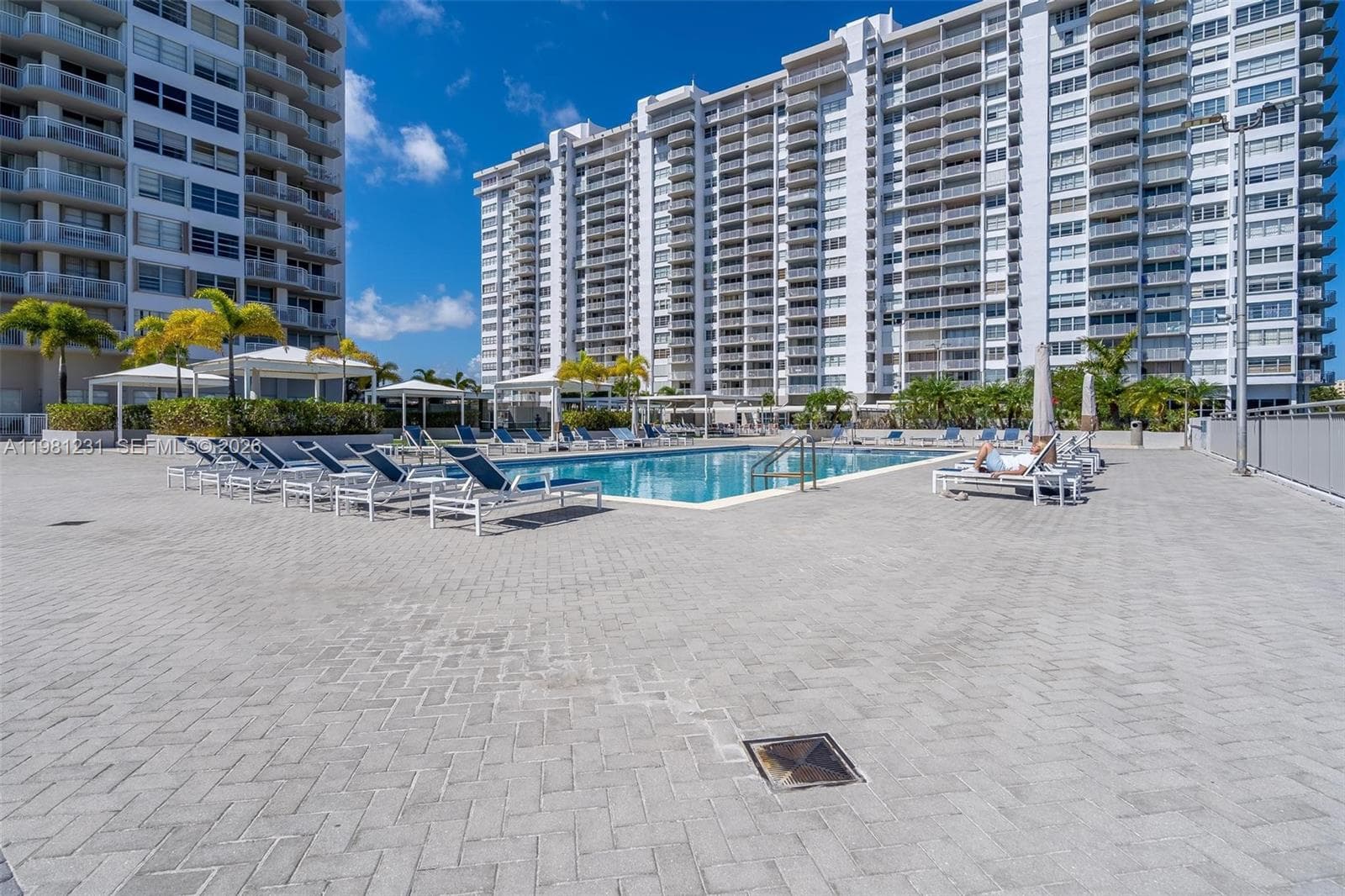 PLAZA DEL PRADO CONDO · #402 in Aventura - Photo 53