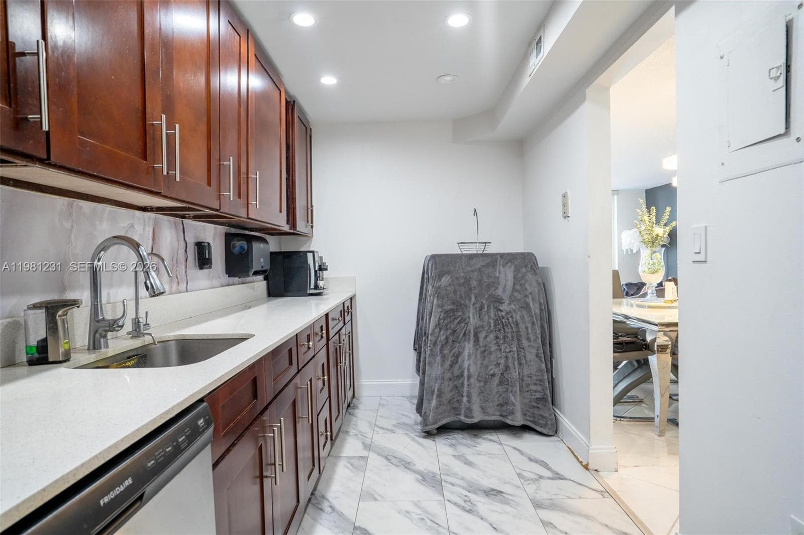 PLAZA DEL PRADO CONDO · #402 in Aventura - Photo 26