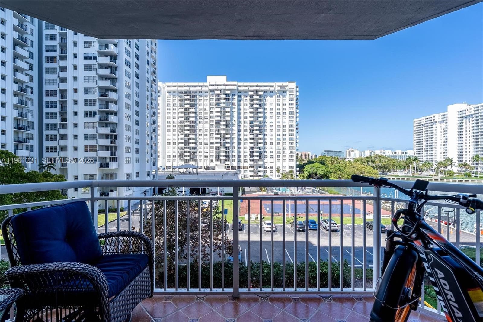 PLAZA DEL PRADO CONDO · #402 in Aventura - Photo 18