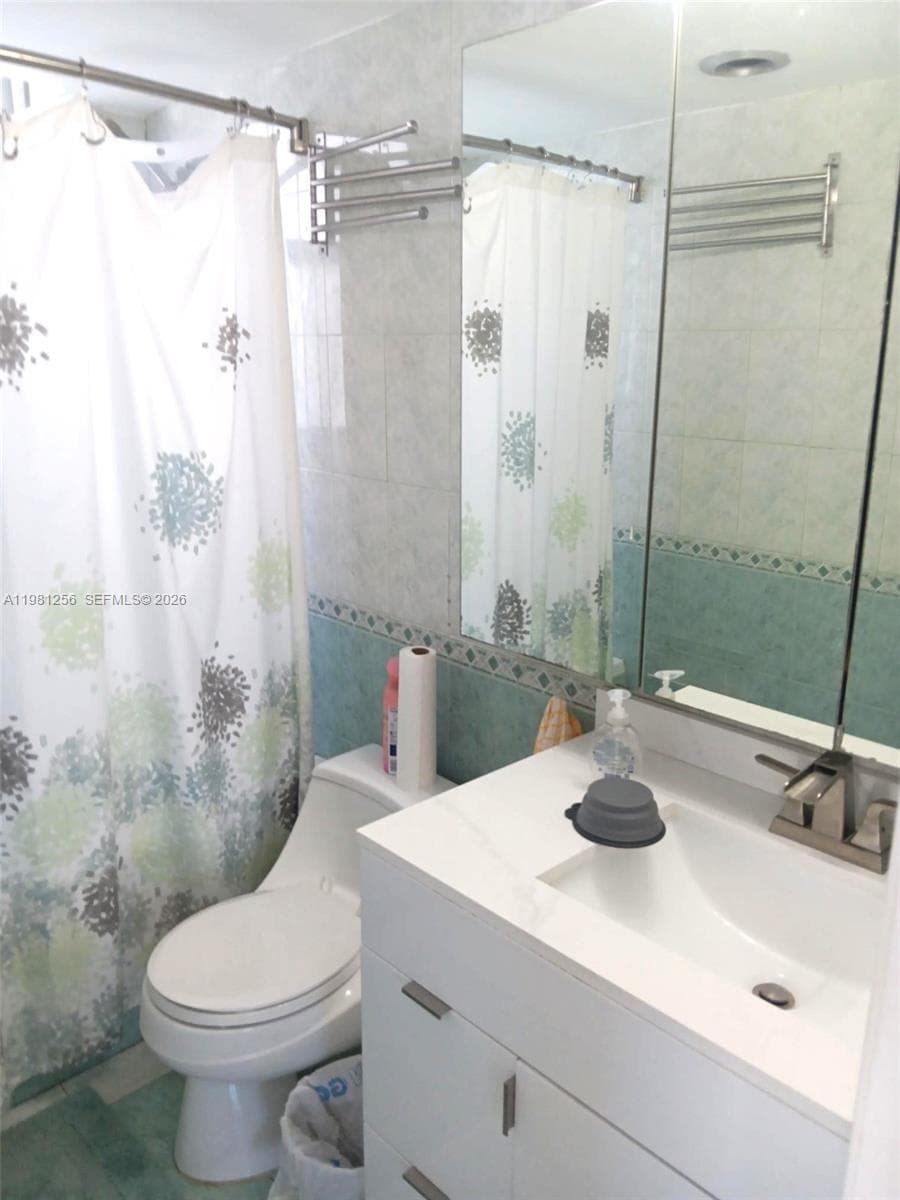 CORAL ISLE EAST CONDO · #401 in North Miami Beach - Photo 20