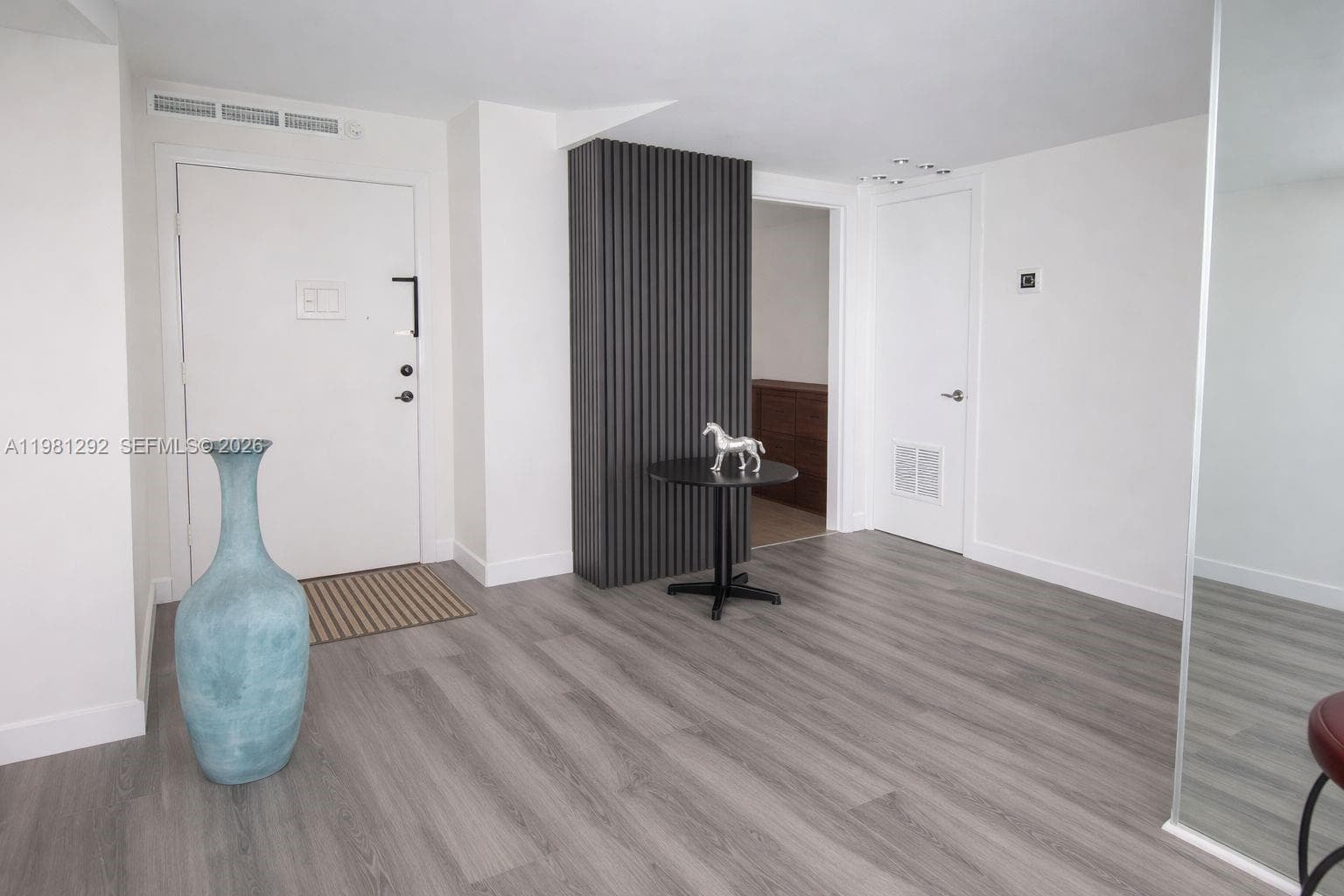 COMMODORE PLAZA · #2103 in Aventura - Photo 7