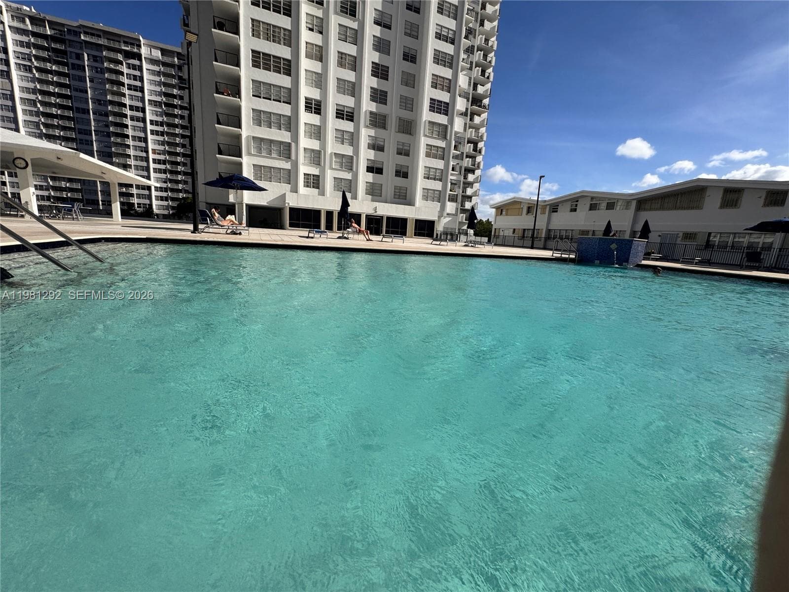 COMMODORE PLAZA · #2103 in Aventura - Photo 8