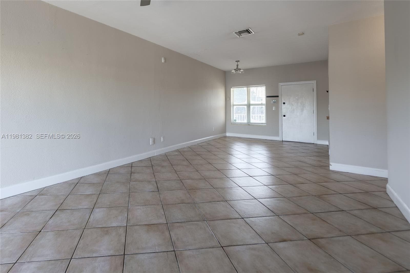 KEYSTONE MANOR CONDO · #215 in North Miami - Photo 6