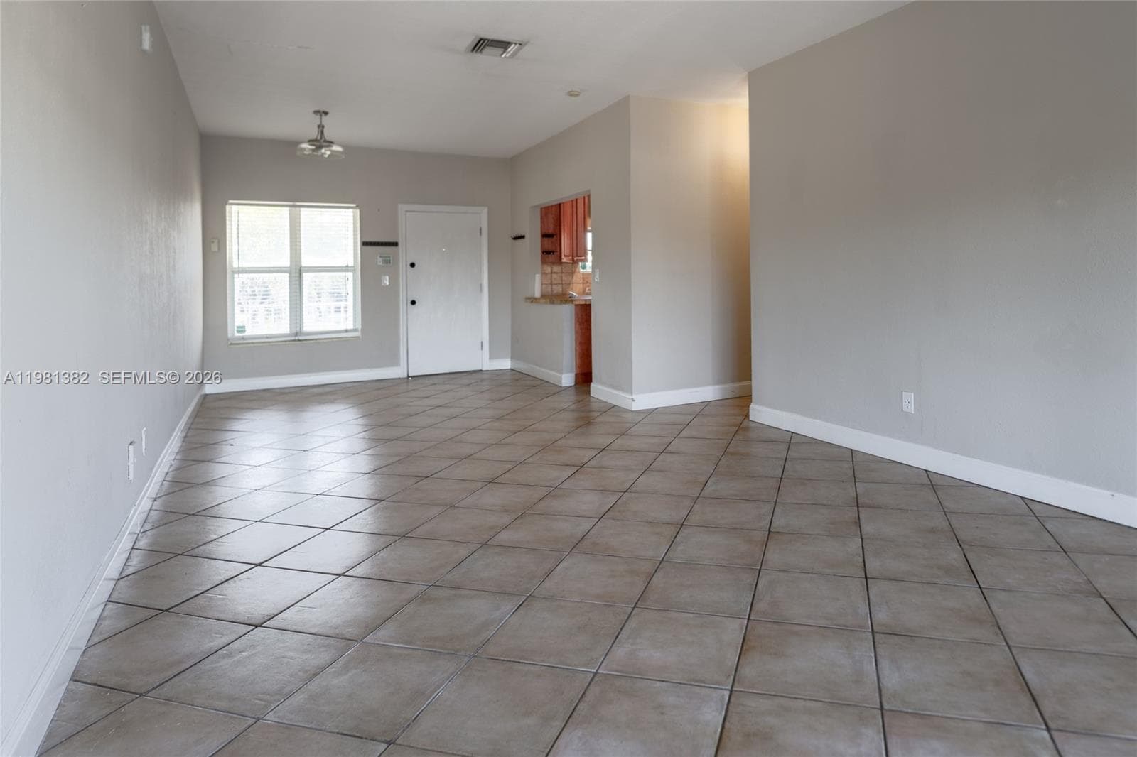 KEYSTONE MANOR CONDO · #215 in North Miami - Photo 5