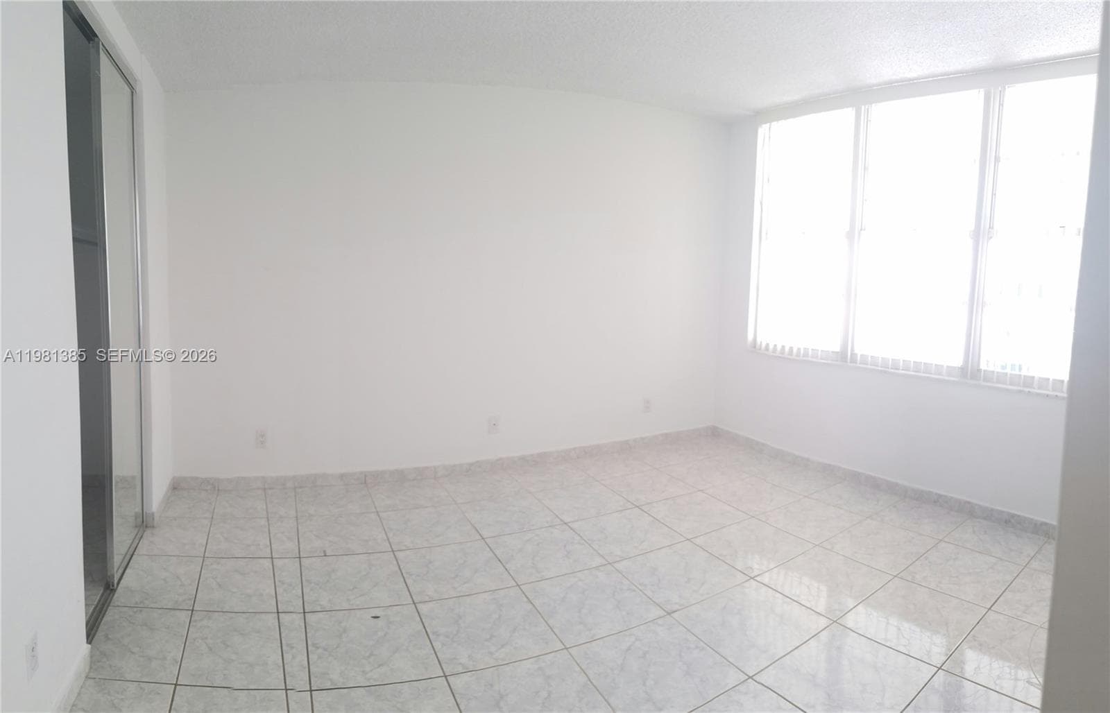 THE CARRIAGE HOUSE CONDO · #416 in Miami Beach - Photo 15