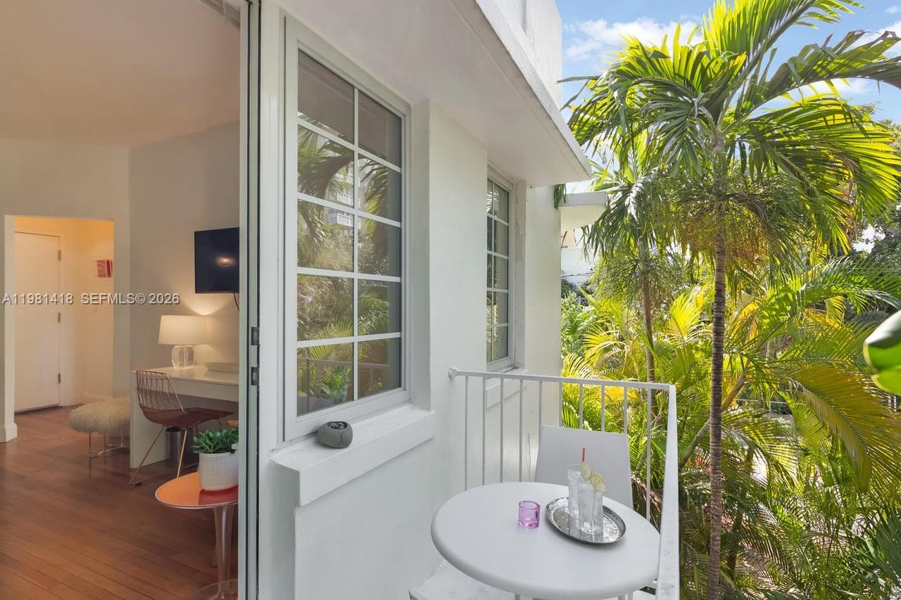 MARJO CONDO · #12 in Miami Beach - Photo 8