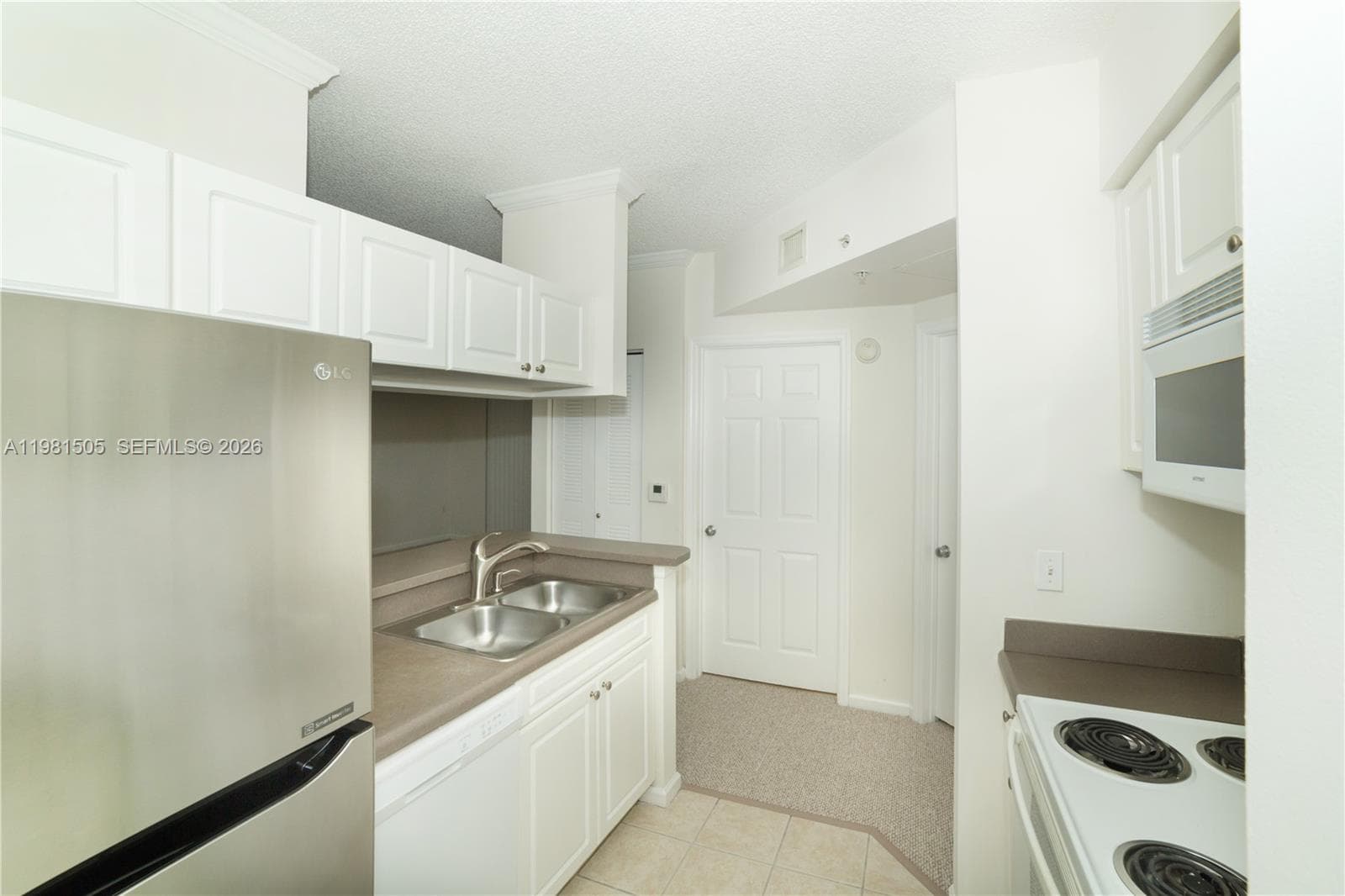 Porto Bellagio · #4203 in Sunny Isles Beach - Photo 10