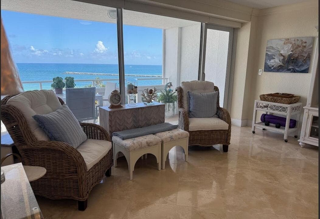 Living area out