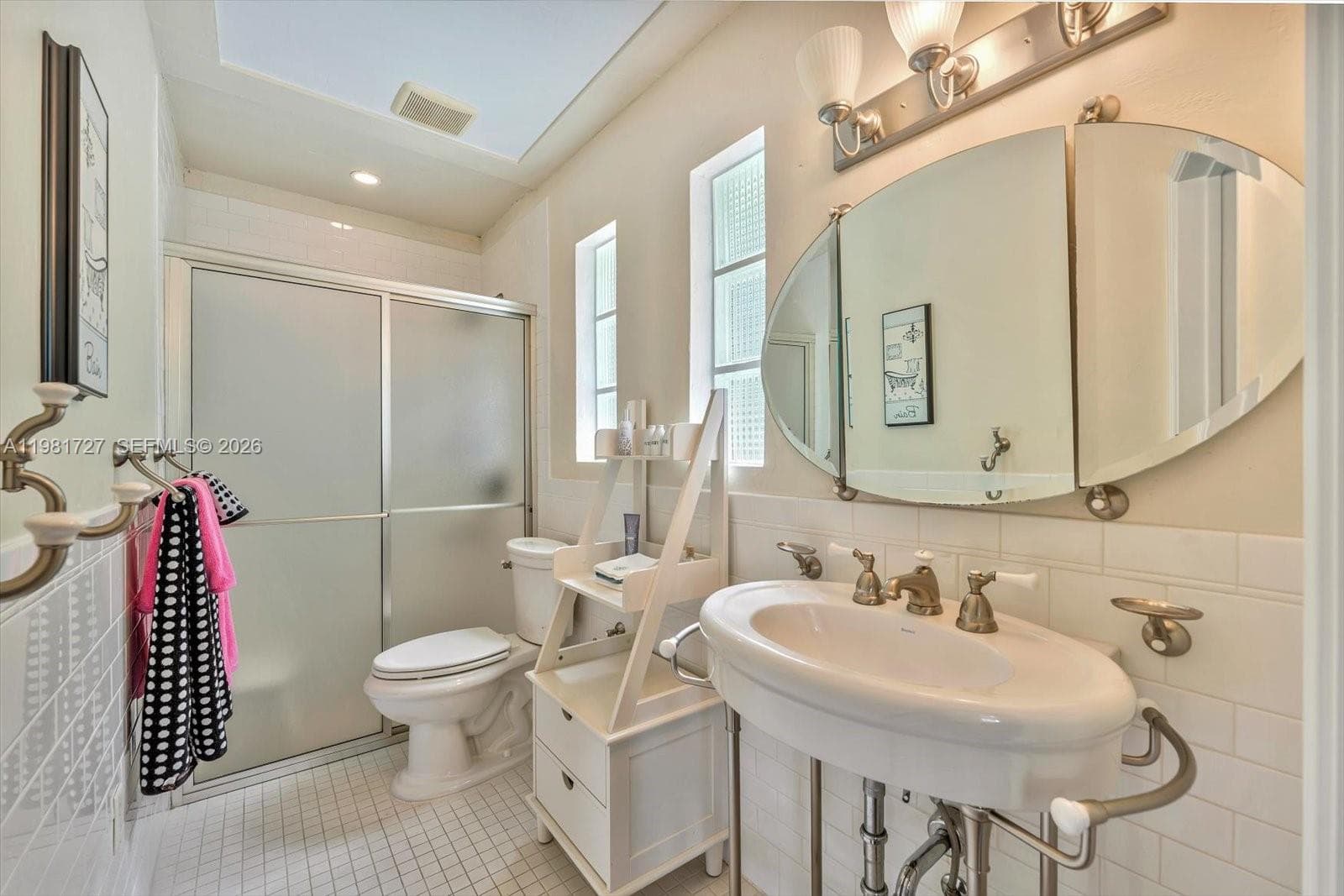 1021 N Greenway Dr photo 49