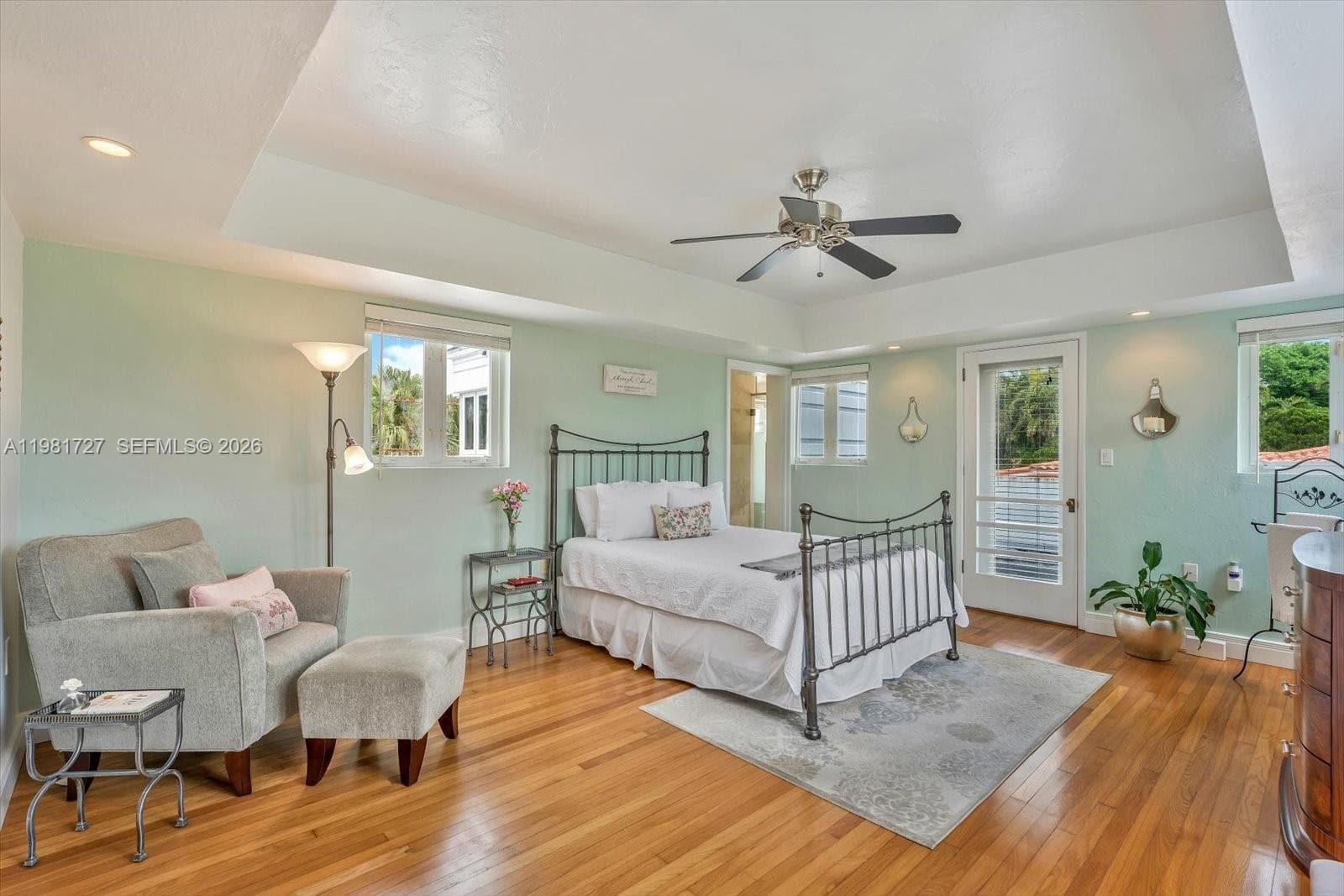 1021 N Greenway Dr photo 40